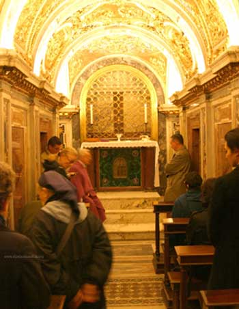 The Clementine Chapel - Behind the Tomb of St Peter - Vatican Grottoes