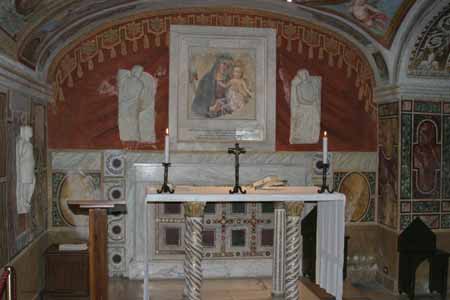 Chapel of the Madonna of Partorienti - Vatican Grottoes
