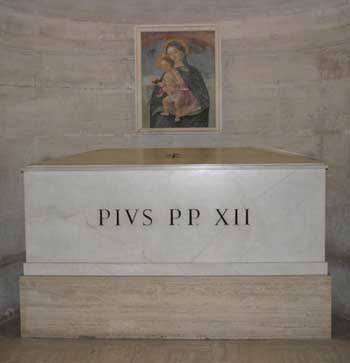 The Tomb of Pius XII - Vatican Grottoes