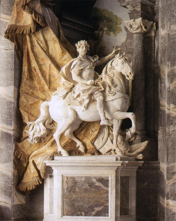 http://stpetersbasilica.info/Statues/Charlemagne/Charlemagne-b.jpg