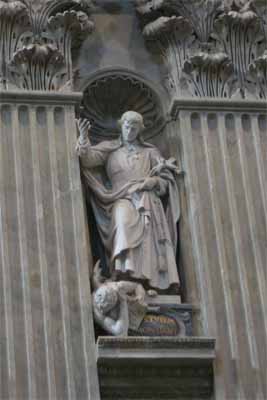 Statues of Founder Saints - St Louis de Montfort